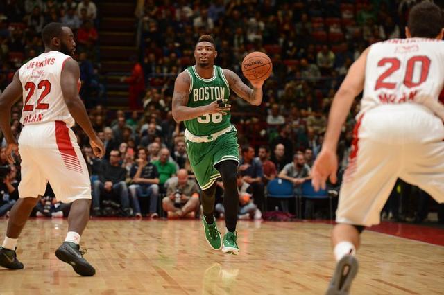 更像是一位 更像是一位